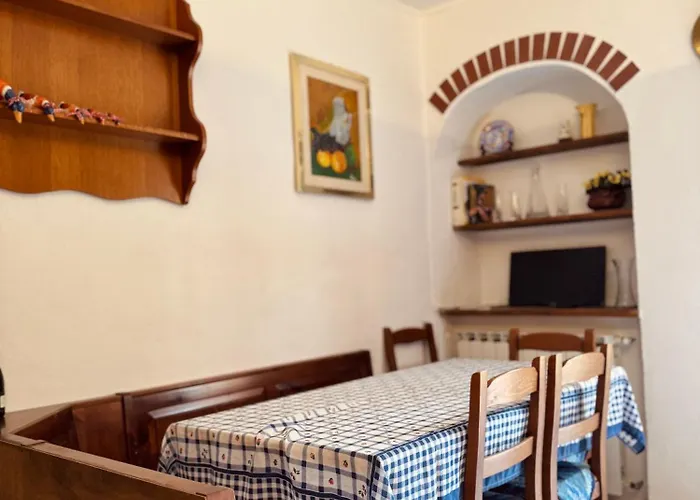 Διαμέρισμα Con Campo Da Tennis E Vista Panoramica *